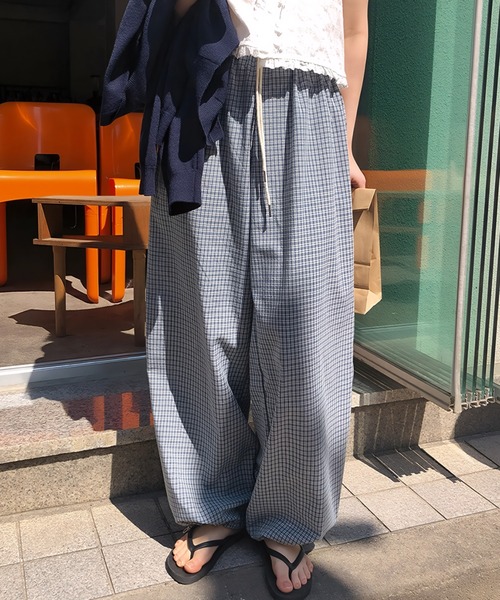 yuue' ( wear )(ユーイ)の「チェック柄イージーワイドパンツ(その他パンツ・レディース・ブルー・FREE)」の4枚目の写真