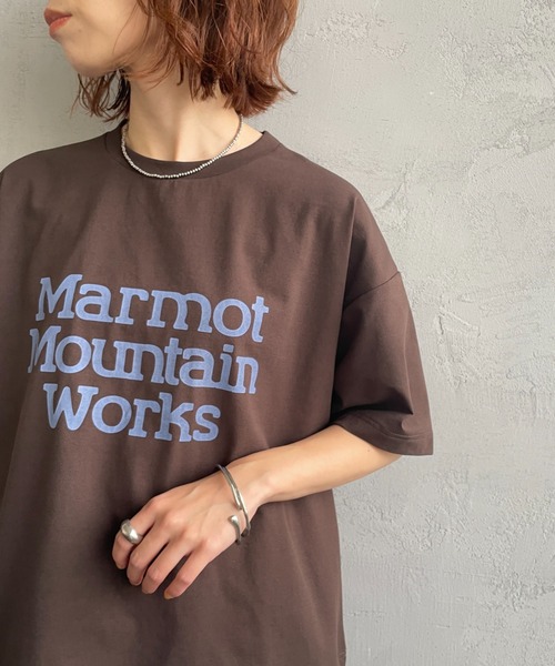 MARMOT（マーモット）の「【WEB先行予約】[Marmot/マーモット] 別注 ドローコード付き クロップド プリントTシャツ（Tシャツ/カットソー・レディース・ホワイト/ブラウン/グレー/ブラック・F）」の16枚目の写真