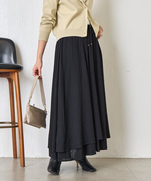 Jena espace merveilleux(ジェナ エスパスメルヴェイユ)の「【軽やかティアード】ヨウリュウティアードスカート(スカート・レディース・オフホワイト/ブラック・FREE)」の1枚目の写真