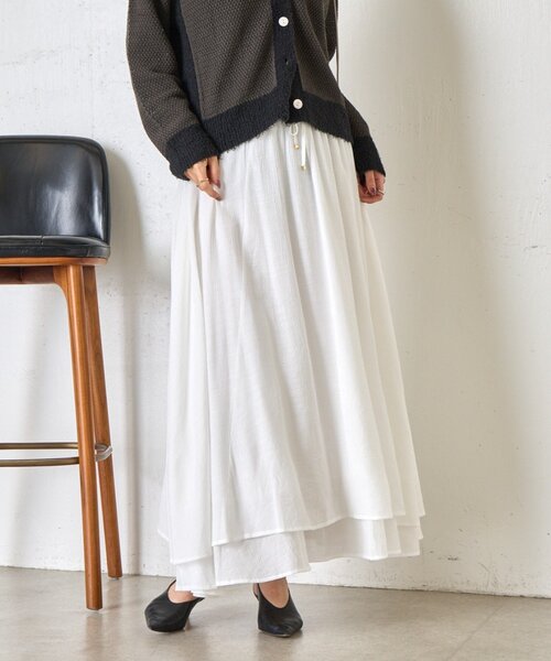 Jena espace merveilleux(ジェナ エスパスメルヴェイユ)の「【軽やかティアード】ヨウリュウティアードスカート(スカート・レディース・オフホワイト/ブラック・FREE)」の10枚目の写真