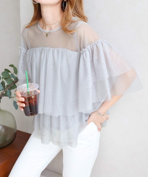 B.I.D.(ビーアイディー)の「《ティアードチュールブラウス》(シャツ/ブラウス・レディース・グレー/アイボリー/ブラック・M)」の3枚目の写真