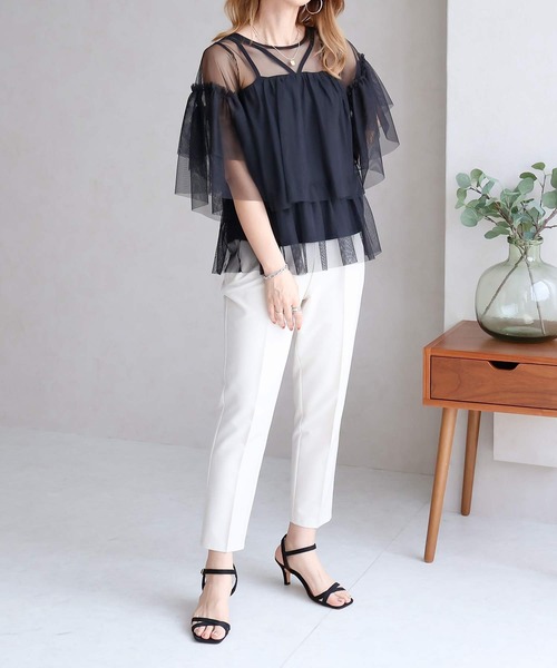 B.I.D.(ビーアイディー)の「《ティアードチュールブラウス》(シャツ/ブラウス・レディース・グレー/アイボリー/ブラック・M)」の4枚目の写真