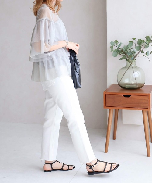 B.I.D.(ビーアイディー)の「《ティアードチュールブラウス》(シャツ/ブラウス・レディース・グレー/アイボリー/ブラック・M)」の15枚目の写真