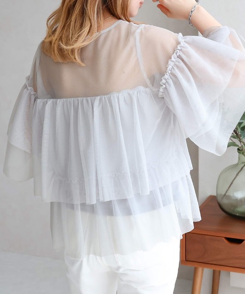 B.I.D.(ビーアイディー)の「《ティアードチュールブラウス》(シャツ/ブラウス・レディース・グレー/アイボリー/ブラック・M)」の17枚目の写真