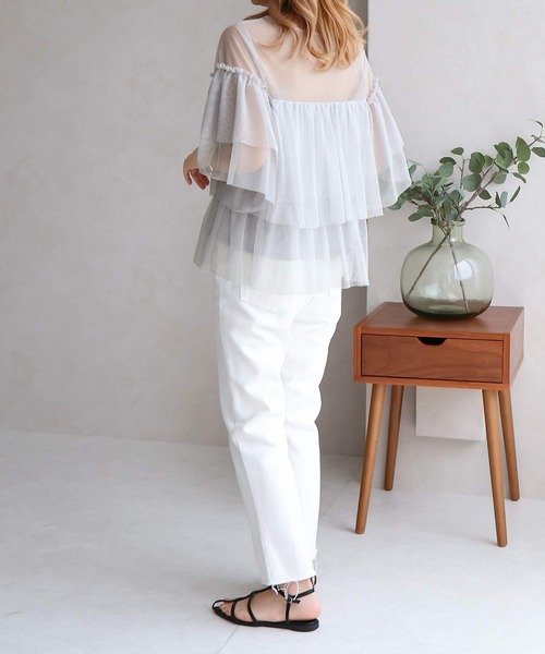 B.I.D.(ビーアイディー)の「《ティアードチュールブラウス》(シャツ/ブラウス・レディース・グレー/アイボリー/ブラック・M)」の18枚目の写真