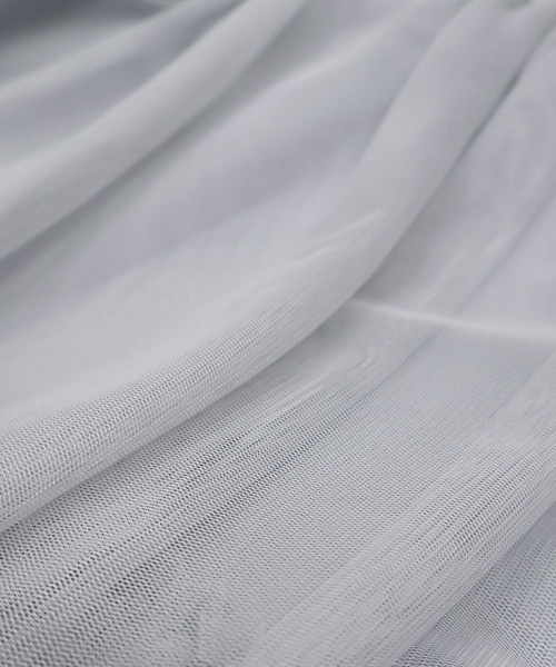 B.I.D.(ビーアイディー)の「《ティアードチュールブラウス》(シャツ/ブラウス・レディース・グレー/アイボリー/ブラック・M)」の20枚目の写真