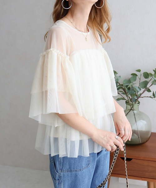 B.I.D.(ビーアイディー)の「《ティアードチュールブラウス》(シャツ/ブラウス・レディース・グレー/アイボリー/ブラック・M)」の22枚目の写真