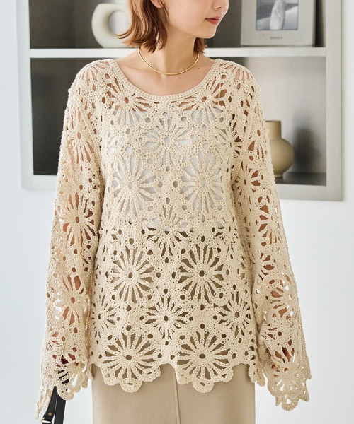 LAVEANGE（ラビアンジェ）の「クロシェニットプルオーバー（ニット/セーター・レディース・ブラック/アイボリー・F）」の4枚目の写真