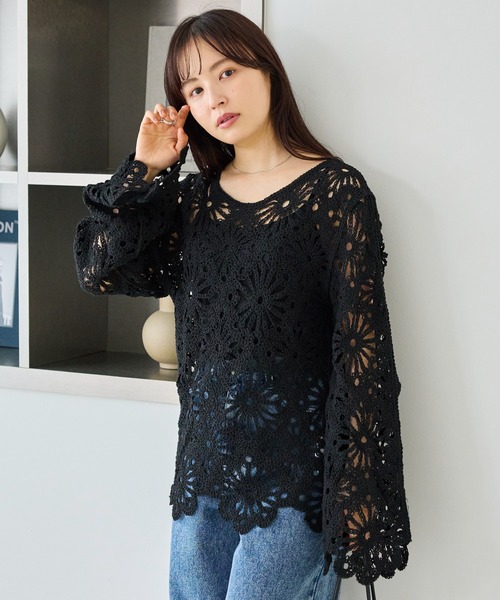 LAVEANGE（ラビアンジェ）の「クロシェニットプルオーバー（ニット/セーター・レディース・ブラック/アイボリー・F）」の3枚目の写真