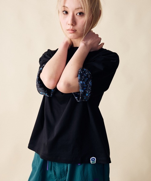 rehacer(レアセル)の「rehacer : Botanical Sleeve CS / ボタニカル スリーブ カットソー(Tシャツ/カットソー・レディース・ホワイト/ブラック・SMALL)」の14枚目の写真