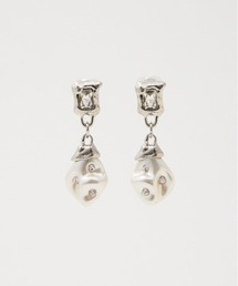 SLY（スライ）の「JEWELED F/PEARL EARRING ジュエルドフェイクパールイヤリング（イヤリング）」