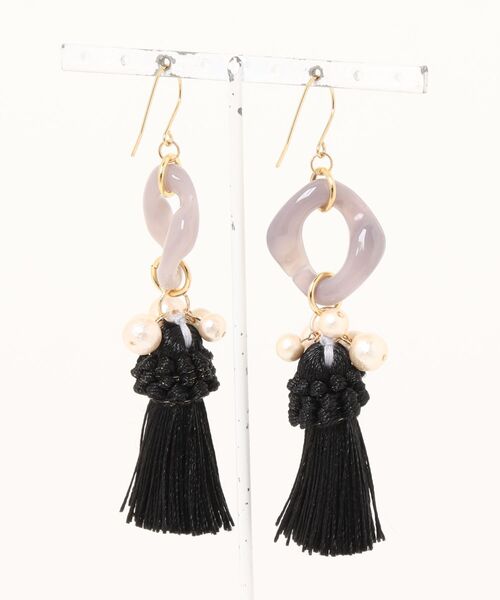 tone（トーン）の「【Astyle】コットンパール×タッセルステンレスピアス(MA)（ピアス（両耳用）・レディース・ブラック・FREE）」の4枚目の写真