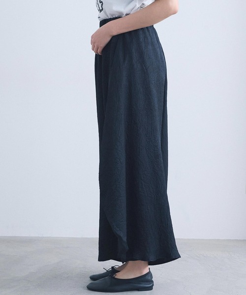 I am I in fact...(アイアムアイインファクト)の「_halfmoon skirt(スカート・レディース・ブラック/アイボリー/グレー・FREE)」の20枚目の写真