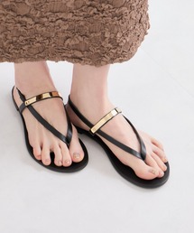 NICOLAS LAINAS | 【NICOLAS LAINAS(ニコラスライナス)】プレートトングサンダル(サンダル)