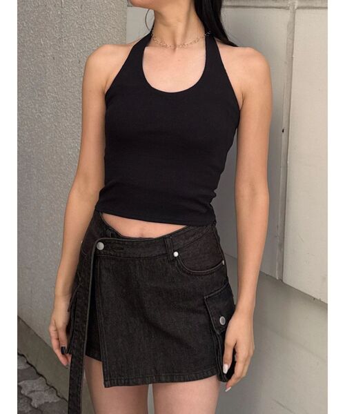 EMODA（エモダ）の「ホルターネックリブタンクトップ（タンクトップ・レディース・グレー/ブラック/ブラウン・FREE）」の2枚目の写真