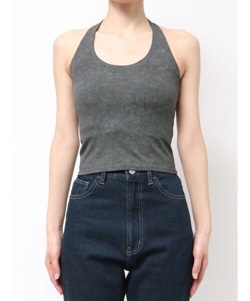 EMODA（エモダ）の「ホルターネックリブタンクトップ（タンクトップ・レディース・グレー/ブラック/ブラウン・FREE）」の14枚目の写真