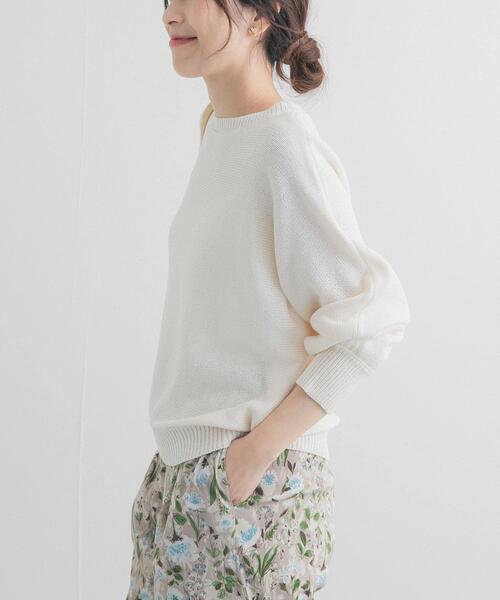 URBAN RESEARCH DOORS（アーバンリサーチドアーズ）の「リネン混スラブドルマンニット（ニット/セーター・レディース・オフホワイト/グレー系その他/ベージュ系その他・FREE）」の9枚目の写真