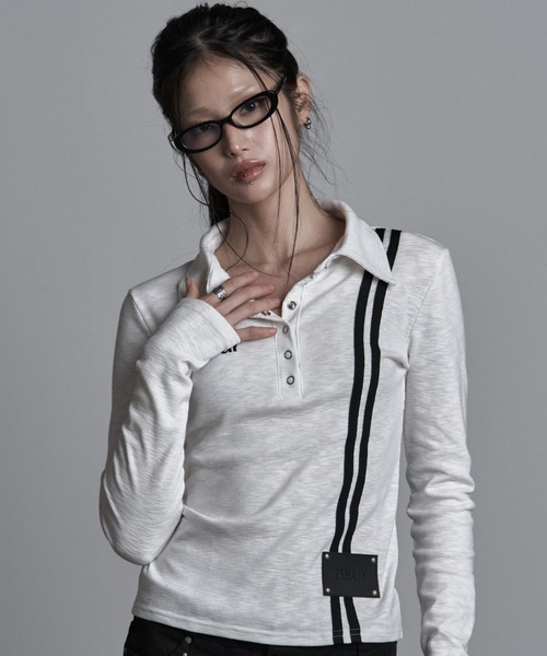 as you are(アズユーアー)の「◇ASYOUARE◇サイド ライン カラー ロング スリーブ SIDE LINE COLLAR LONG SLEEVE(ポロシャツ・レディース・ブラック/チャコール/ホワイト・FREE)」の2枚目の写真