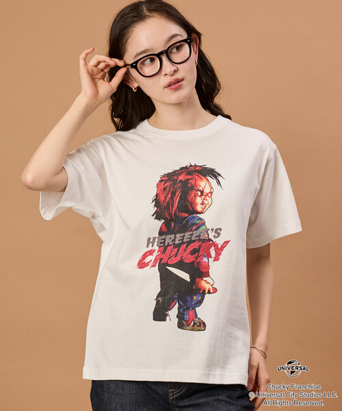 FREAK'S STORE(フリークスストア)の「Child's Play/チャイルド・プレイ 限定展開 『Child's Play/チャイルド・プレイ』 ビッグシルエット プリント クルーネックTシャツ / HEREEEE’S(Tシャツ/カットソー・メンズ・チャコールグレー/ホワイト・LARGE/MEDIUM/SMALL/X-LARGE)」の1枚目の写真