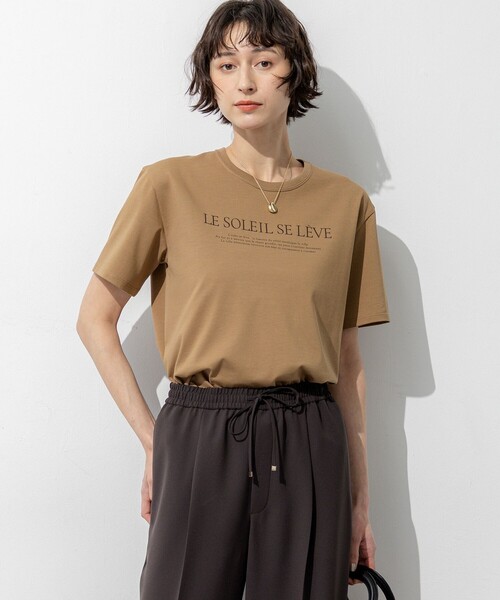 23区 S（ニジュウサンクチイサイサイズ）の「LE SOLEIL SE LEVE ロゴ Tシャツ（Tシャツ/カットソー・レディース・ホワイト系/ブラウン系/ダークブラウン系/ブルー系・32）」の4枚目の写真