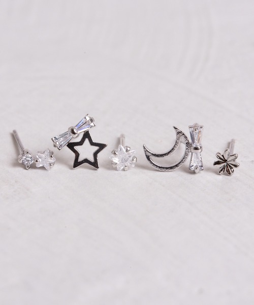 Peony（ピオニー）の「【Peony/ピオニー】スター＆ムーンモチーフ　ピアスセット（ピアス（両耳用）・レディース・シルバー/ゴールド・FREE）」の5枚目の写真