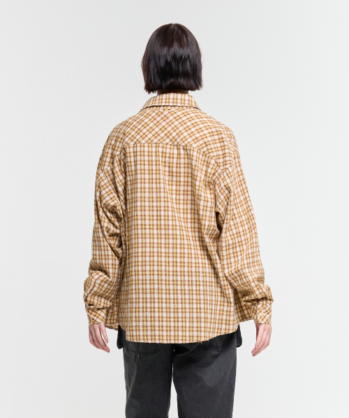 AECA（エイカ）の「PAINTED CHECK SHIRT-BEIGE（シャツ/ブラウス・レディース・その他・S/M/L）」の4枚目の写真