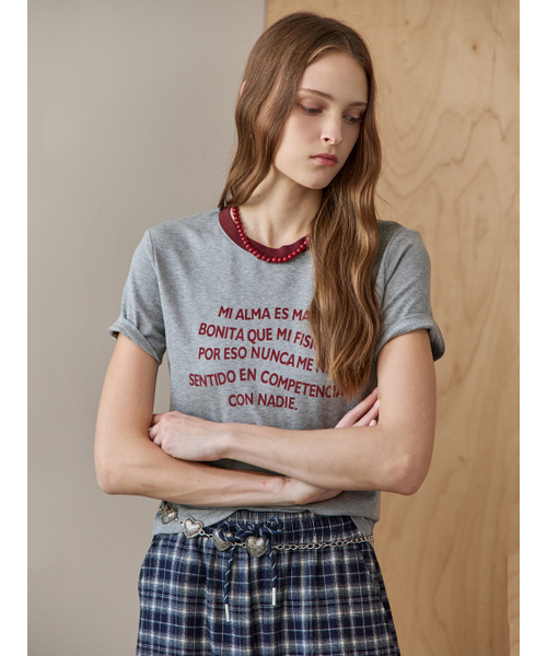MAXZA(マージャコレクション)の「配色ラウンドネックメタルチップレタリング半袖Tシャツ(Tシャツ/カットソー・レディース・グレー/ワイン・FREE)」の4枚目の写真