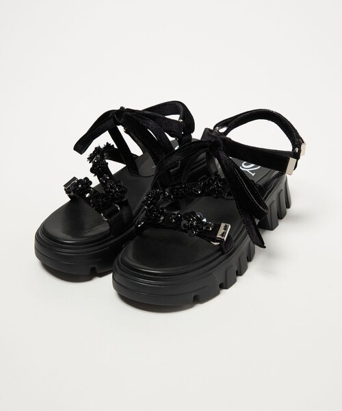 SY UNITED ARROWS(シーユナイテッドアローズ)の「<SY>フラワービジューリボン サンダル50↑(サンダル・レディース・ブラック/グレー・22.5cm/23cm/23.5cm/24cm/24.5cm)」の3枚目の写真