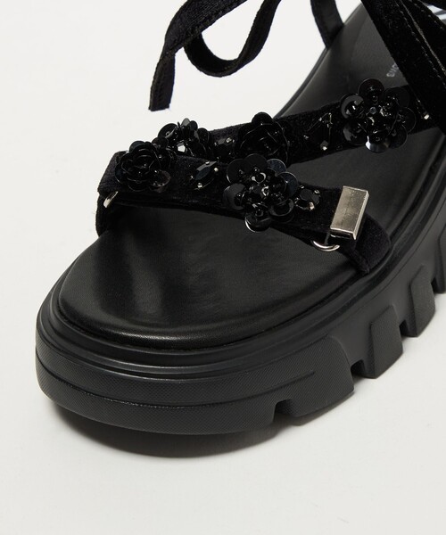 SY UNITED ARROWS(シーユナイテッドアローズ)の「<SY>フラワービジューリボン サンダル50↑(サンダル・レディース・ブラック/グレー・22.5cm/23cm/23.5cm/24cm/24.5cm)」の9枚目の写真