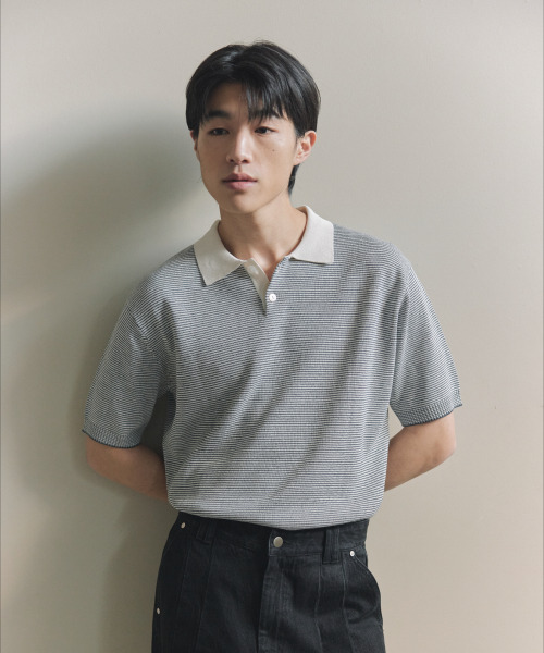 NONBLANK(ノンブランク)の「ストライプカラーHSニット_MELANGE GREY(ニット/セーター・メンズ・グレー・MEDIUM/LARGE/X-LARGE)」の10枚目の写真