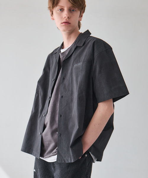 OSKR(オーエスケーアール)の「OSKR / オーエスケーアール Open Collar Graphic Print S/S Shirt(シャツ/ブラウス・メンズ・ホワイト/ブラック・MEDIUM/LARGE)」の18枚目の写真