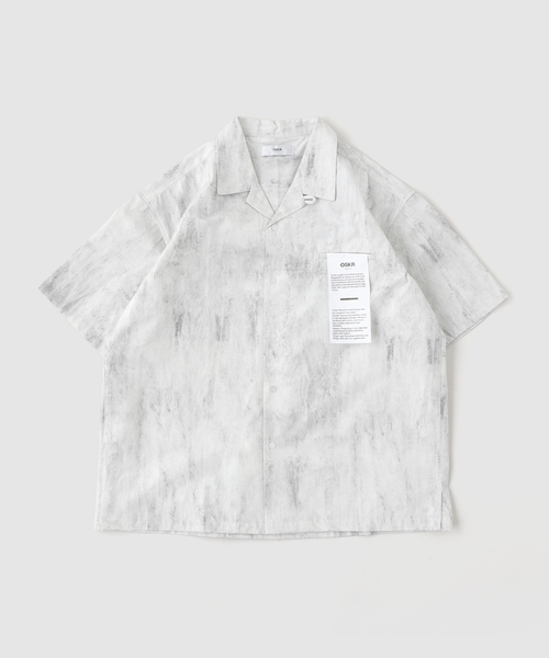 OSKR(オーエスケーアール)の「OSKR / オーエスケーアール Open Collar Graphic Print S/S Shirt(シャツ/ブラウス・メンズ・ホワイト/ブラック・MEDIUM/LARGE)」の9枚目の写真