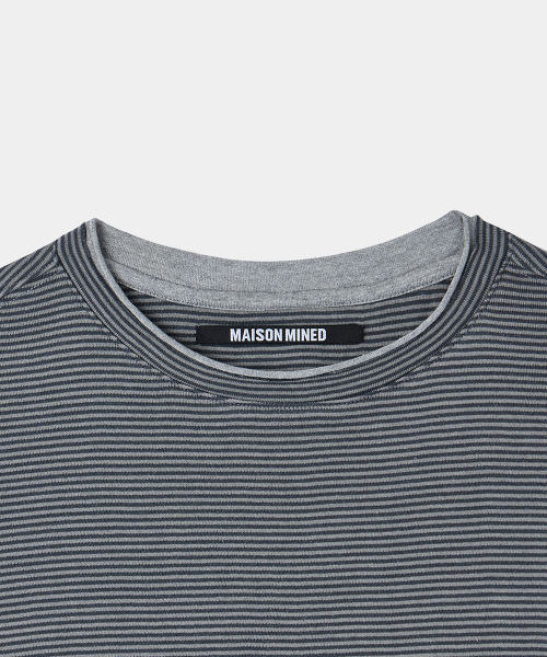 MAISON MINED(メゾンミネド)の「STRIPE LAYERED HALF T CHARCOAL(Tシャツ/カットソー・メンズ・その他・SMALL/MEDIUM/LARGE)」の8枚目の写真