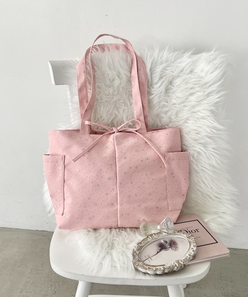 Loueme(ルエム)の「トゥインクルスタートートバッグ(トートバッグ・レディース・ブラック/イエロー/ライトブルー/オフホワイト・FREE)」の5枚目の写真