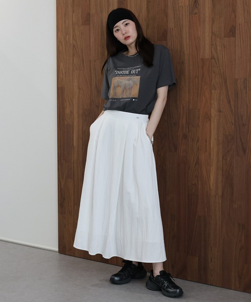J by blue（ジェイバイブルー）の「タックフレアスカート（スカート・レディース・ネイビー/ホワイト・MEDIUM）」の11枚目の写真