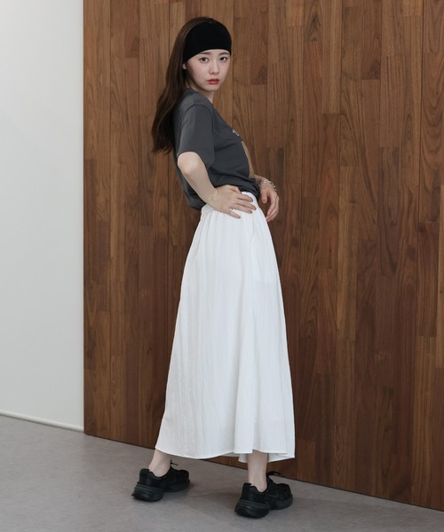 J by blue（ジェイバイブルー）の「タックフレアスカート（スカート・レディース・ネイビー/ホワイト・MEDIUM）」の12枚目の写真