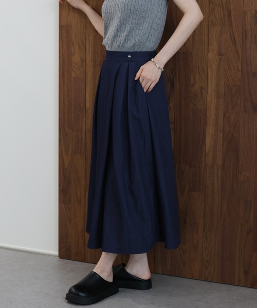 J by blue（ジェイバイブルー）の「タックフレアスカート（スカート・レディース・ネイビー/ホワイト・MEDIUM）」の14枚目の写真
