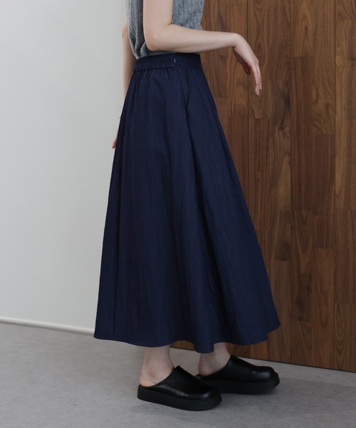 J by blue（ジェイバイブルー）の「タックフレアスカート（スカート・レディース・ネイビー/ホワイト・MEDIUM）」の15枚目の写真