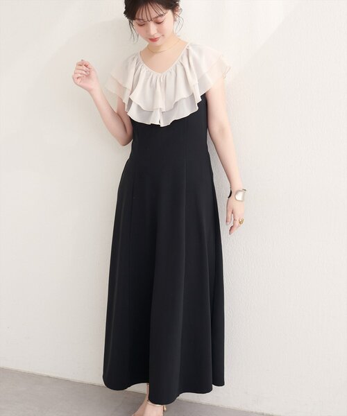 natural couture(ナチュラルクチュール)の「〈osono〉フリルカラーリップルワンピース(ワンピース・レディース・ブラック/アイボリー・LARGE/MEDIUM)」の10枚目の写真