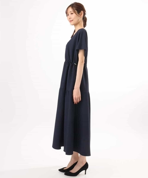 MK MICHEL KLEIN（エムケーミッシェルクラン）の「[撥水/UVカット/洗える]ドローコードデザインVネックワンピース（ワンピース・レディース・ネイビー/ブルー・38）」の12枚目の写真