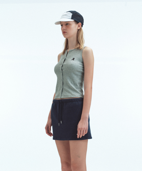 Rest&Recreation（レストアンドレクリエーション）の「SLEEVELESS CARDIGAN - GREY（Tシャツ/カットソー・レディース・その他・ONE）」の4枚目の写真