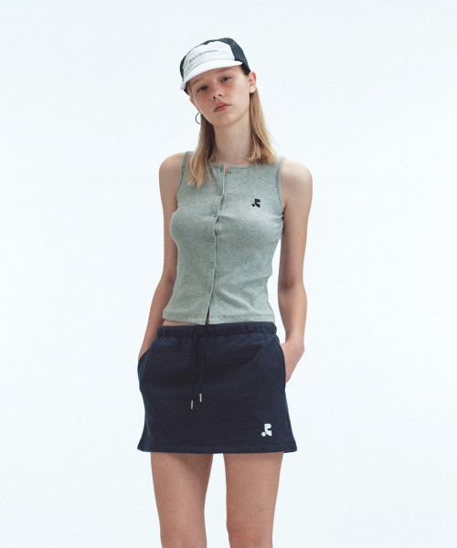 Rest&Recreation（レストアンドレクリエーション）の「SLEEVELESS CARDIGAN - GREY（Tシャツ/カットソー・レディース・その他・ONE）」の6枚目の写真