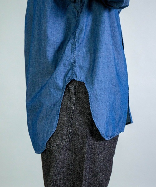 OMNIGOD（オムニゴッド）の「[OMNIGOD womens / オムニゴッド] 3.2oz デニム クラシックラウンドカラーシャツ（シャツ/ブラウス・レディース・ワンウォッシュ・0）」の9枚目の写真