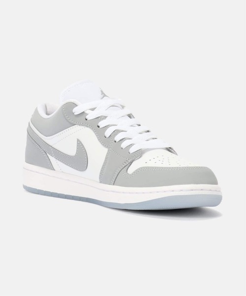 JORDAN BRAND（ジョーダンブランド）の「JORDAN BRAND WMNS AIR JORDAN 1 LOW DC0774-105（スニーカー・レディース・チャコールグレー・25cm/24.5cm/24cm/23.5cm/23cm）」の5枚目の写真