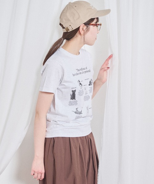 fig London(フィグロンドン)の「cat studies kids Tshirt(Tシャツ/カットソー・レディース・グレー・FREE)」の3枚目の写真