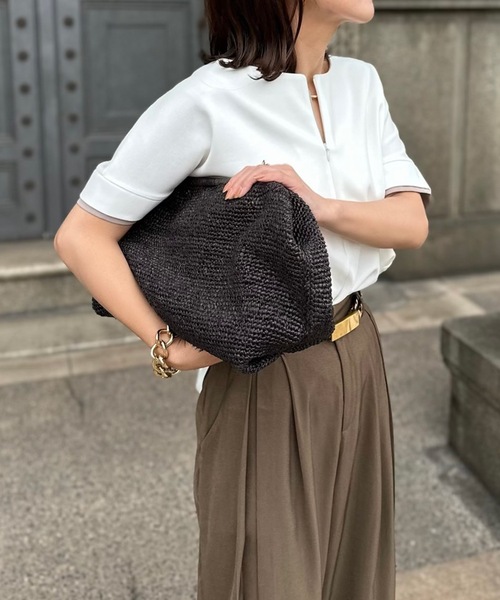 Emma Taylor（エマテイラー）の「ライトダンボールフロント2wayバイカラーダブルスリーブプルオーバー（Tシャツ/カットソー・レディース・ブラック/ネイビー/ホワイト/ベージュ・FREE）」の16枚目の写真