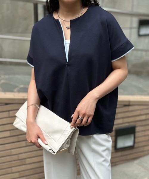 Emma Taylor（エマテイラー）の「ライトダンボールフロント2wayバイカラーダブルスリーブプルオーバー（Tシャツ/カットソー・レディース・ブラック/ネイビー/ホワイト/ベージュ・FREE）」の20枚目の写真