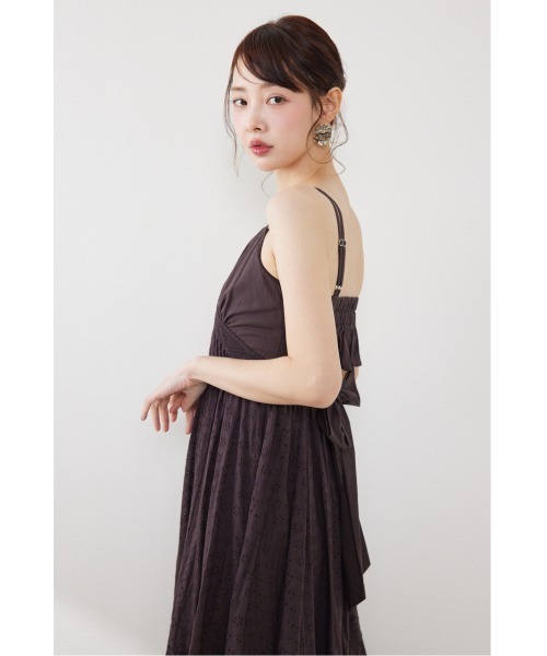 rienda(リエンダ)の「コットンレースティアードキャミワンピース 春服 夏服(ワンピース・レディース・ブラック/レッド/ダークブラウン・FREE)」の6枚目の写真