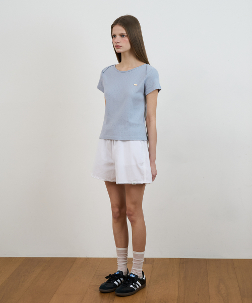 DEHEVE（デヘヴェ）の「Punching Boat Neck T-shirt [Sky Blue]（Tシャツ/カットソー・レディース・スカイブルー・OS）」の6枚目の写真