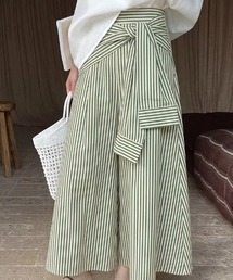 巻きシャツ風スカート